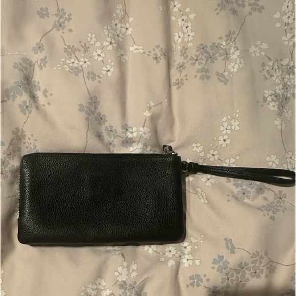 Coach Wallet - Picture 2 of 10